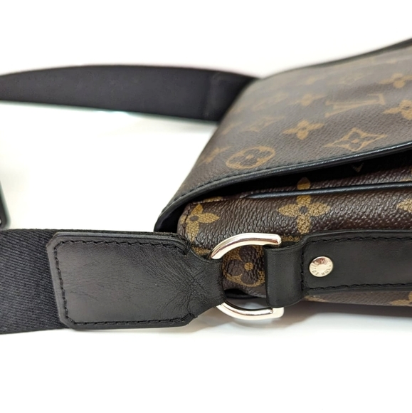 ✨️💎Authentic Louis Vuitton Macassar Monogram Crossbody - Picture 9 of 16